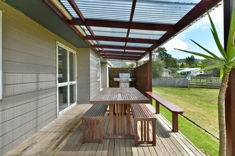 Photo of property in 1084 Kaipara Coast Highway, Kaukapakapa, 0873