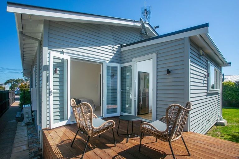Photo of property in 25 Saltaire Street, Avondale, Auckland, 1026