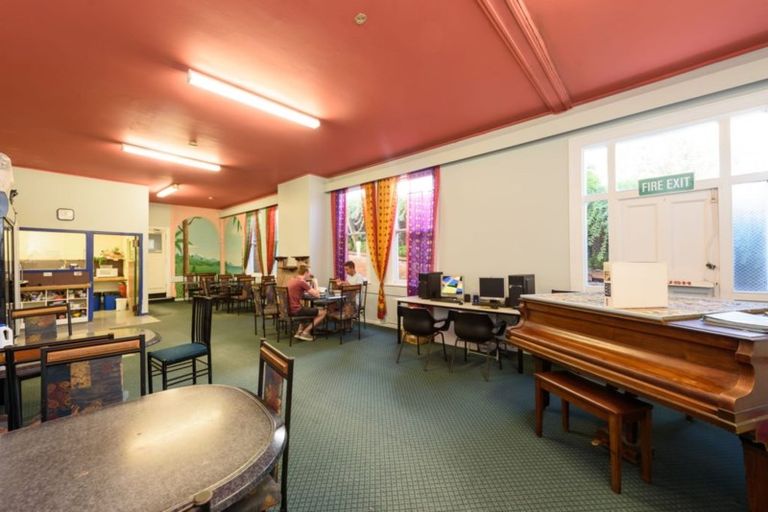 Photo of property in 115 Brougham Street, Westport, 7825