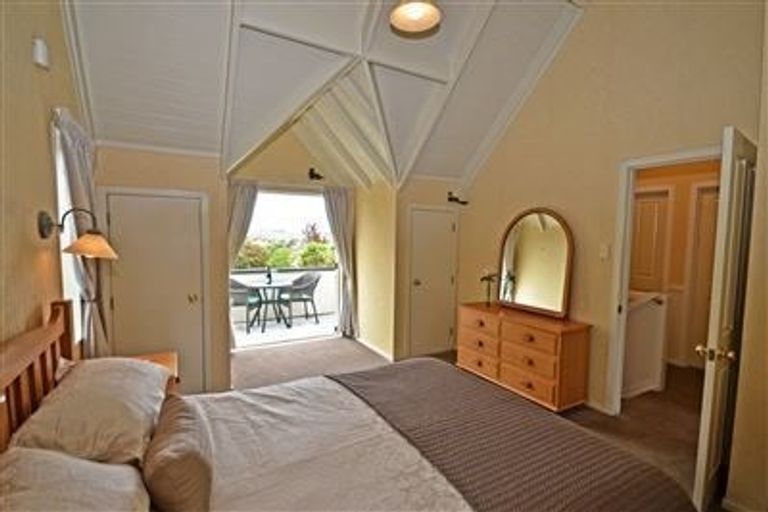 Photo of property in 17 Matisse Drive, West Harbour, Auckland, 0618