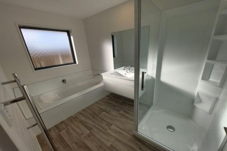 Photo of property in 118 Shillingford Boulevard, Rolleston, 7615