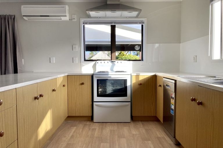 Photo of property in 1/94 Sturges Road, Henderson, Auckland, 0612