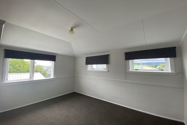 Photo of property in 92a/b Parker Avenue, Levin, 5510