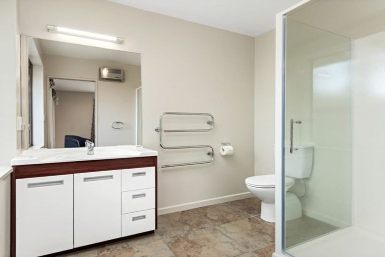 Photo of property in 18 Hilton Place, Blenheim, 7201