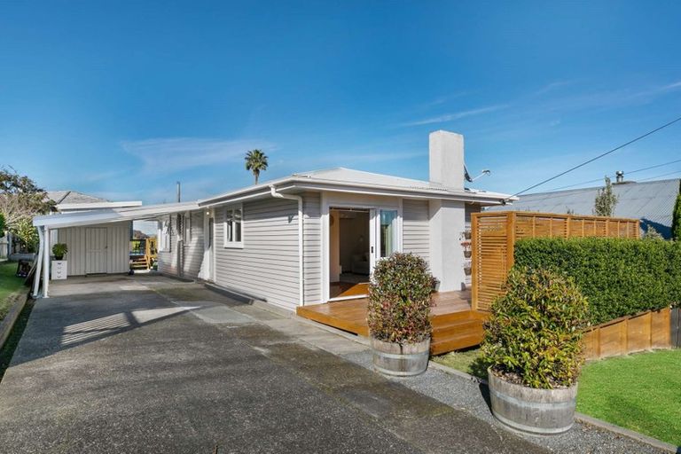Photo of property in 45 Puriri Street, Helensville, 0800