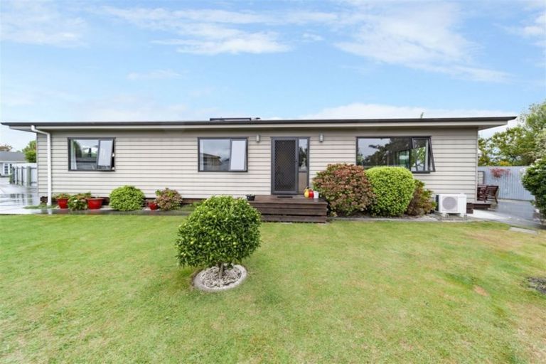 Photo of property in 142 Avondale Road, Greenmeadows, Napier, 4112