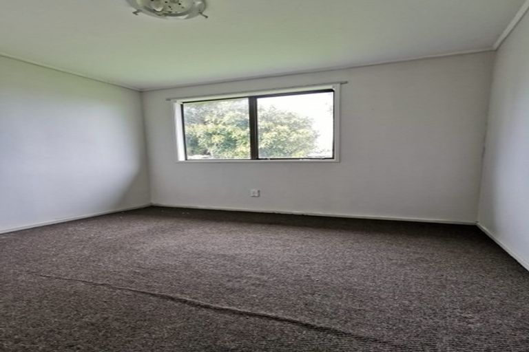 Photo of property in 7 Poinsettia Place, Henderson, Auckland, 0610