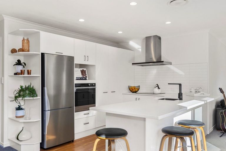 Photo of property in 26 Katerini Grove, Papamoa Beach, Papamoa, 3118