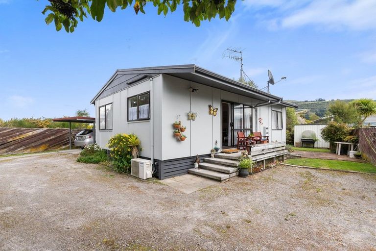 Photo of property in 81d Kawaha Point Road, Kawaha Point, Rotorua, 3010