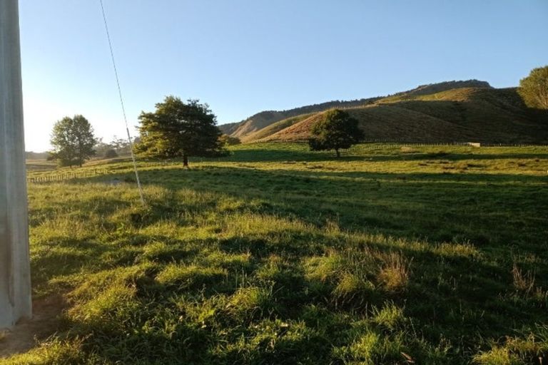 Photo of property in 1839 Tiniroto Road, Waerengaokuri, Manutuke, 4072