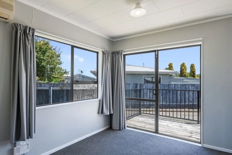 Photo of property in 96a Mako Mako Road, Levin, 5510