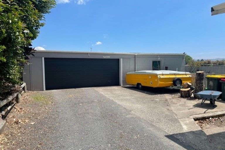 Photo of property in 1 Oroua Street, Te Puke, 3119