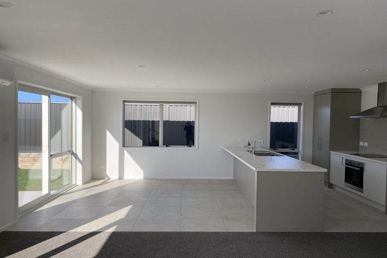 Photo of property in 5 Ash Lane, Omokoroa, 3114