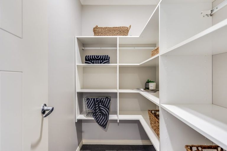 Photo of property in 23 Madison Street, Cambridge, 3434