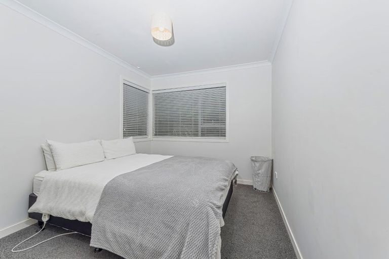 Photo of property in 431 Don Buck Road, Massey, Auckland, 0614