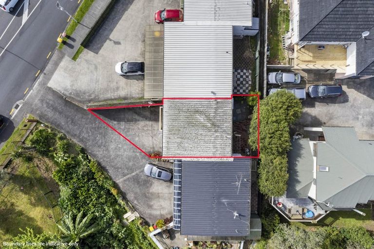 Photo of property in 3/1 Botany Road, Howick, Auckland, 2010