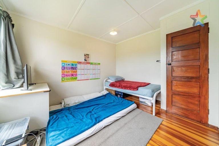 Photo of property in 43 Rata Street, Naenae, Lower Hutt, 5011