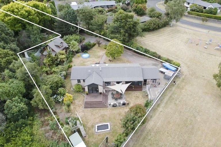 Photo of property in 28 Kahurangi Drive, Rangatira Park, Taupo, 3330