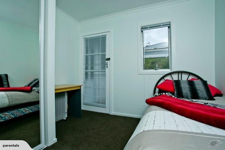 Photo of property in 6/16 Rutland Road, Stanley Point, Auckland, 0624