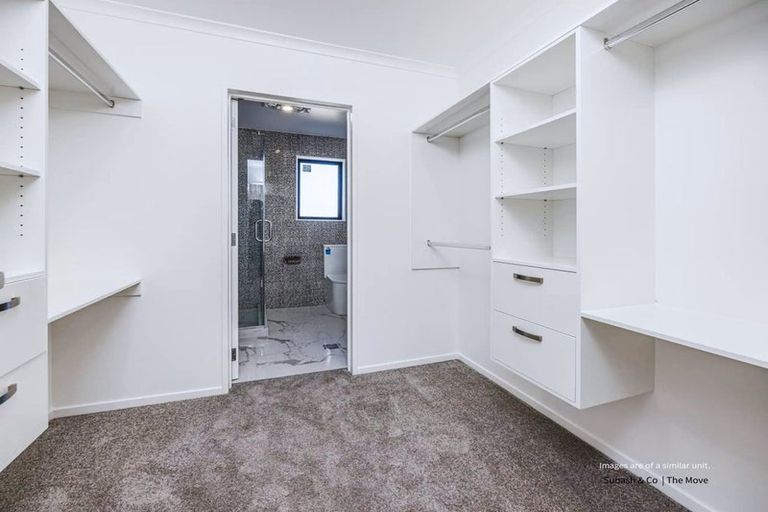 Photo of property in 38d Seymour Road, Sunnyvale, Auckland, 0612