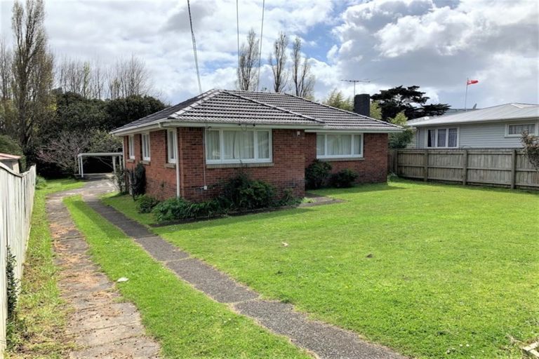 Photo of property in 65 Blake Road, Mangere East, Auckland, 2024