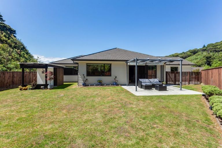 Photo of property in 38 Moonsail Drive, Whitby, Porirua, 5024