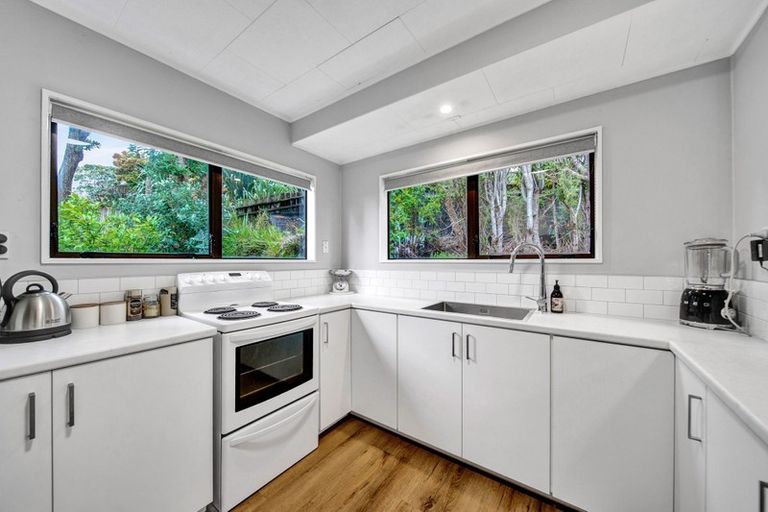Photo of property in 8 Puketotara Street, Highlands Park, New Plymouth, 4312