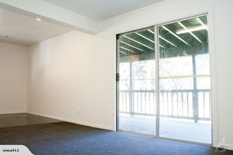 Photo of property in 11 Nea Place, Hillcrest, Auckland, 0627