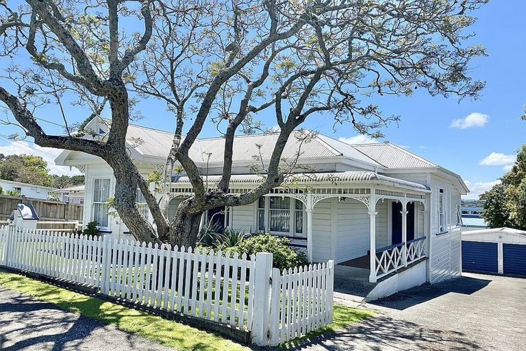 Photo of property in 49 Hokianga Road, Dargaville, 0310