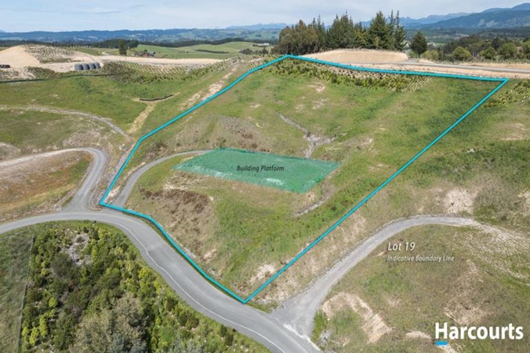 Photo of property in 30 Tirohanga Moana Way, Tasman, 7175