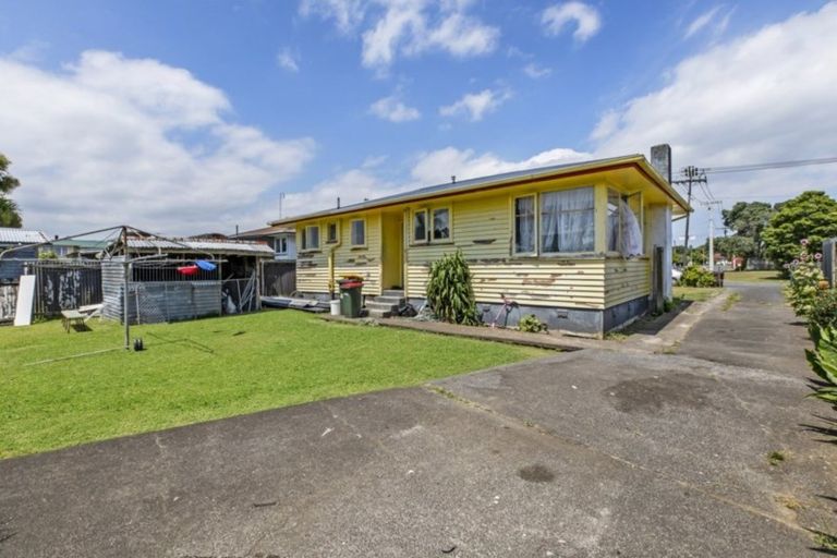Photo of property in 32 Everitt Road, Otara, Auckland, 2023