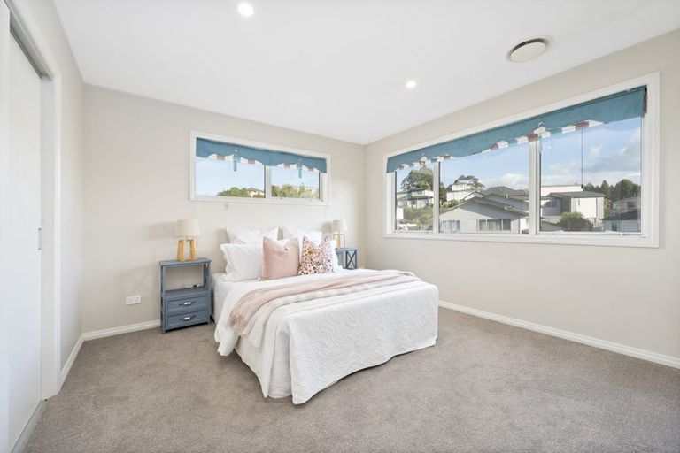 Photo of property in 5 Moko Lane, Greenhithe, Auckland, 0632