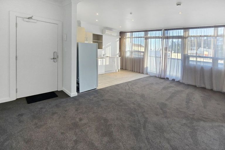 Photo of property in Mclean Towers, 3h/3 Shakespeare Road, Napier South, Napier, 4110