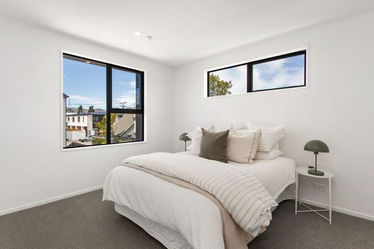 Photo of property in 3/13 Goldsmith Place, Waltham, Christchurch, 8023