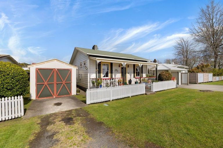 Photo of property in 11 Thorp Street, Paeroa, 3600