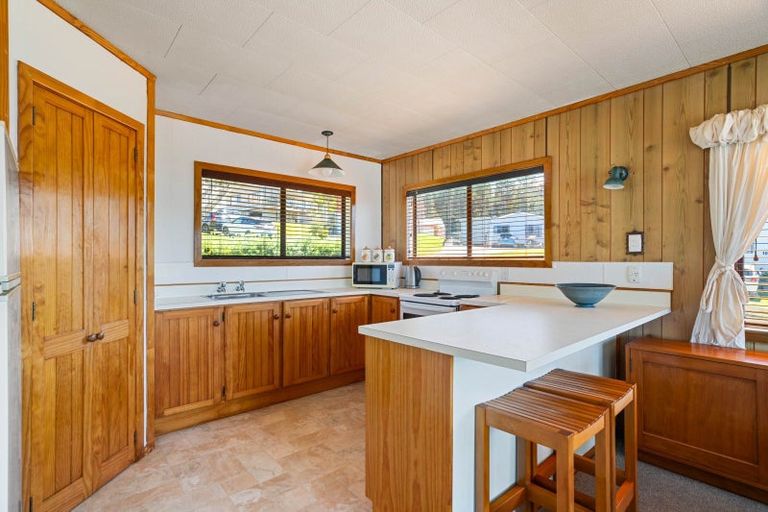 Photo of property in 123 Tuna Place, Onemana, Whangamata, 3691