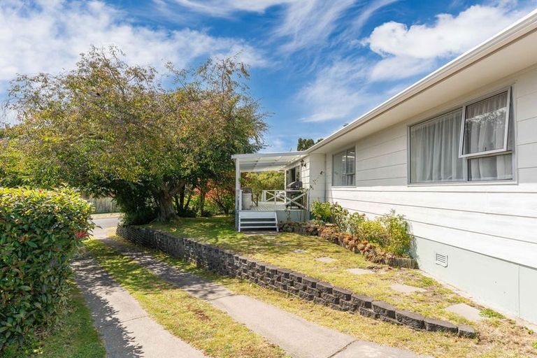 Photo of property in 16 Ferney Place, Richmond Heights, Taupo, 3330