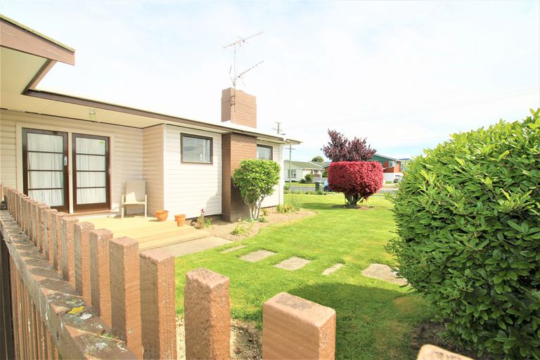 Photo of property in 9 Eden Street, Mosgiel, 9024