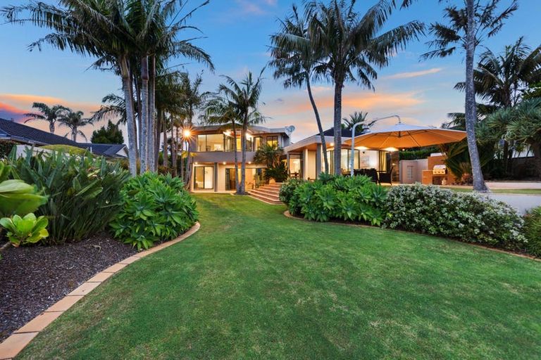 Photo of property in 37 Clyside Avenue, Half Moon Bay, Auckland, 2012