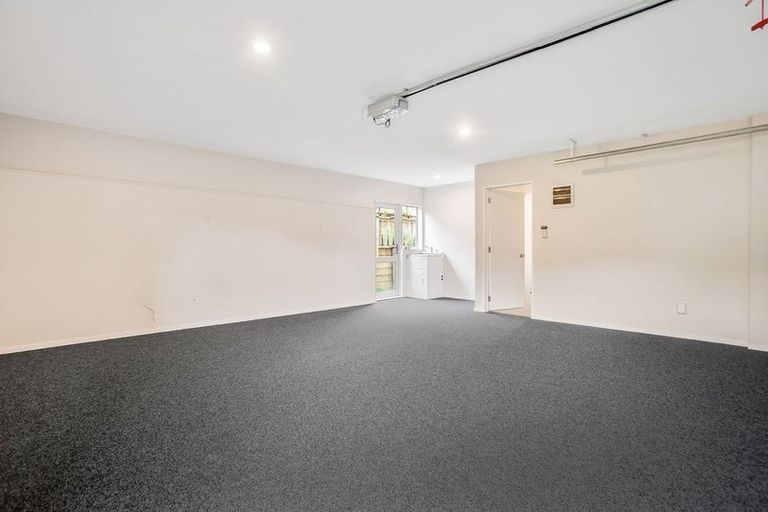 Photo of property in 13 Cape Vista Crescent, Pukekohe, 2120
