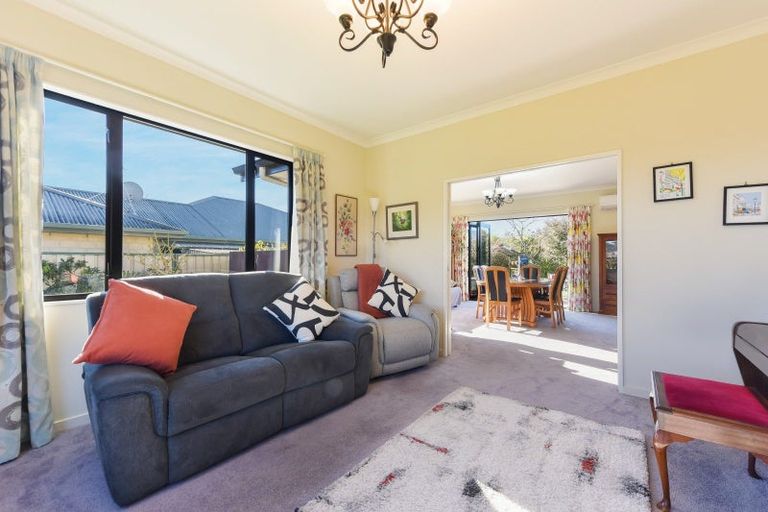 Photo of property in 17 Hart Road, Richmond, 7020