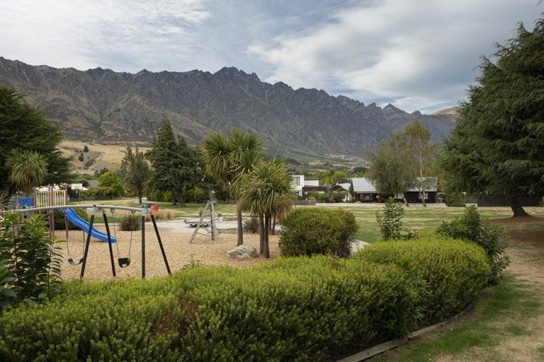 Photo of property in 19 Alta Place, Frankton, Queenstown, 9300