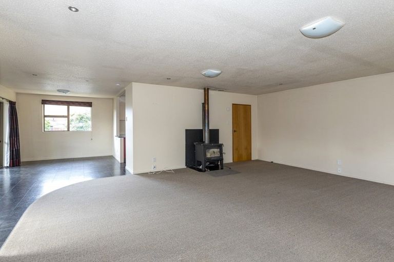 Photo of property in 14 Saint Cuthbert Place, Omarama, 9412