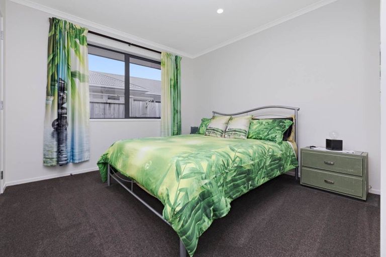 Photo of property in 10 Sophora Place, Papamoa Beach, Papamoa, 3118