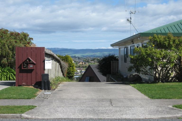 Photo of property in 17a Philomel Crest, Welcome Bay, Tauranga, 3112