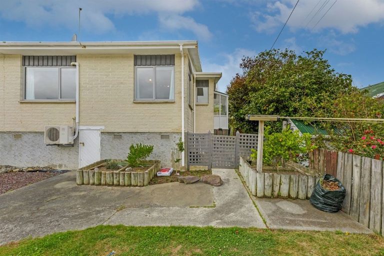 Photo of property in 3/78 Clyde Street, Island Bay, Wellington, 6023