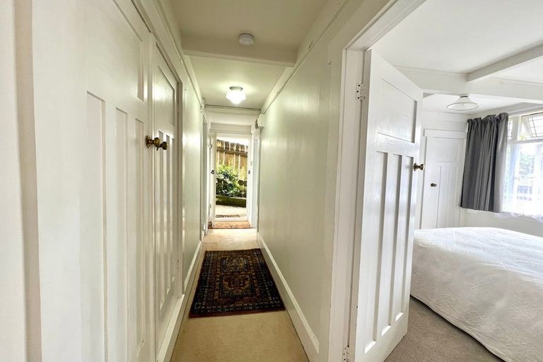 Photo of property in 8 Macky Avenue, Devonport, Auckland, 0624