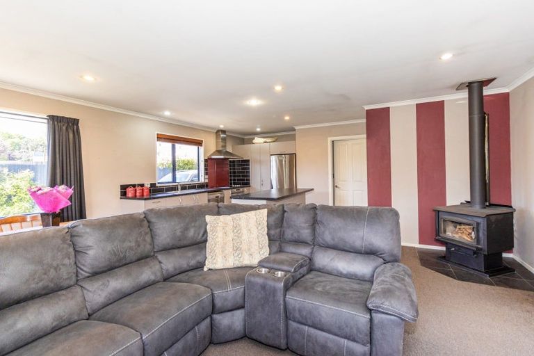 Photo of property in 27 South Terrace Road, Geraldine, 7930