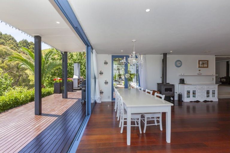 Photo of property in 105 Waterfall Road, Paraparaumu, 5032