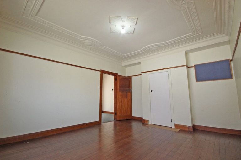 Photo of property in 355 College Street, West End, Palmerston North, 4410
